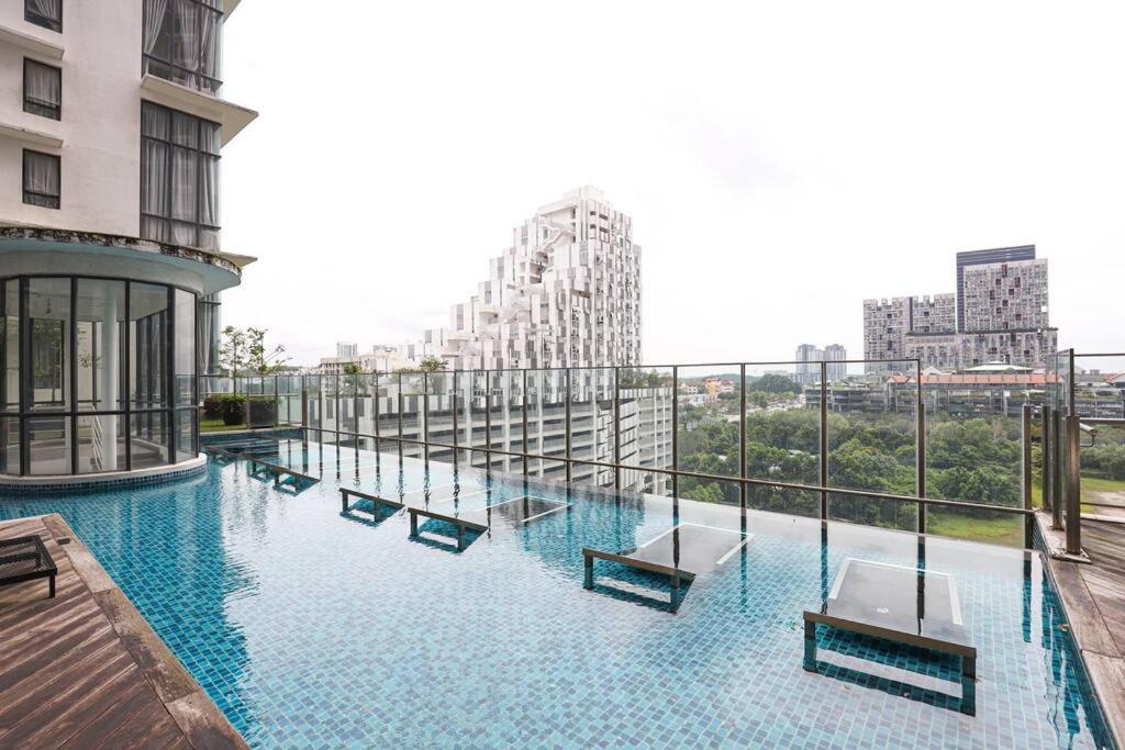 Solstice Duplex Cyberjaya By Ec Lägenhet Exteriör bild